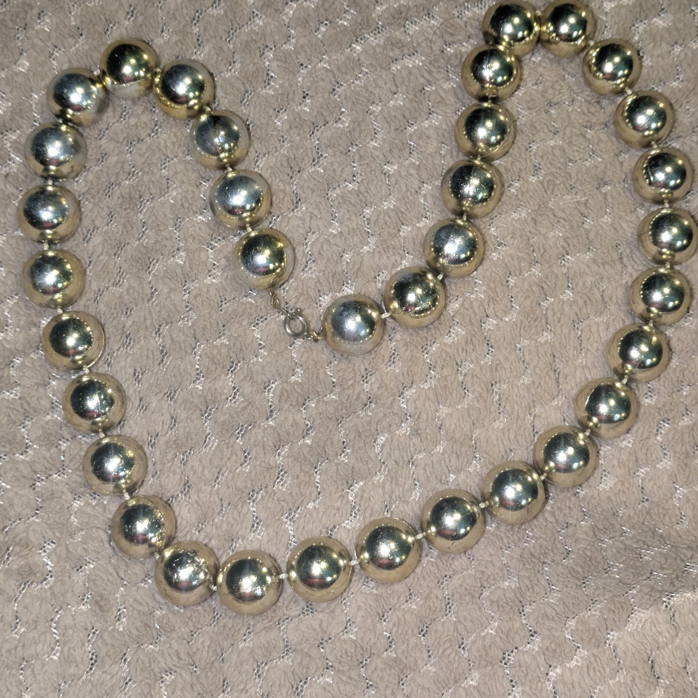 3/$15 Faux Beaded Necklace
